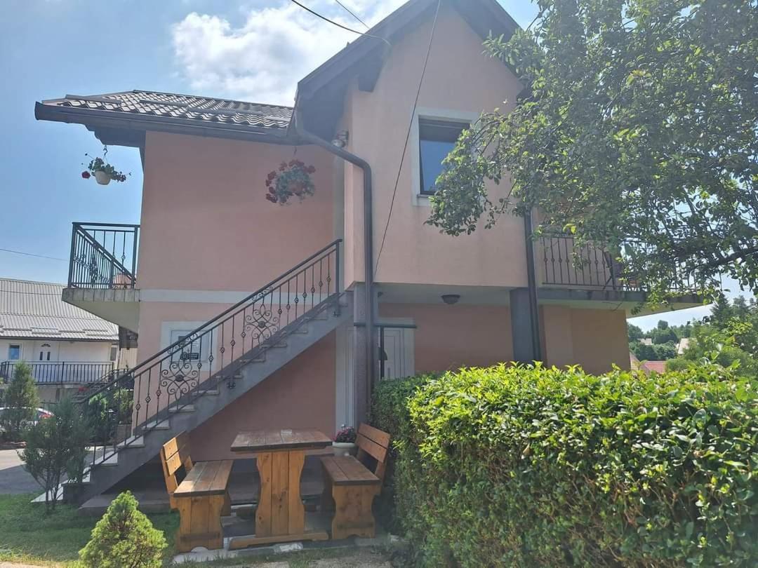 Holiday Home Lana Fuzine Luaran gambar